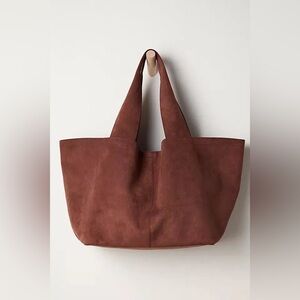 Free People Blair Reversible Vegan Suede Tote - Chocolate